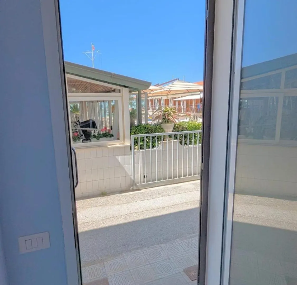 Casa Sul Mare - Vacation Home Viareggio Apartment